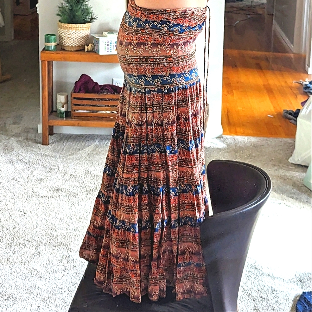 Vintage maxi skirt early 2000s Nolita medium